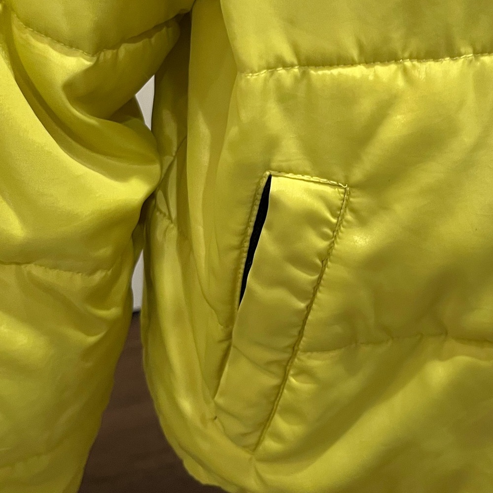 Sanctuary light neon green puffer jacket - Picture 5 of 8